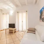 Appartamento Bilocale 1 Piazza Vittoria - Affitti Brevi Italia